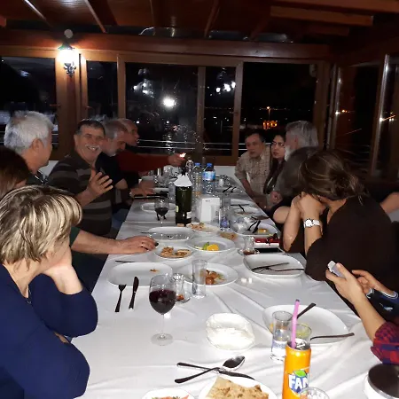 Oeren Konak Otel 3*